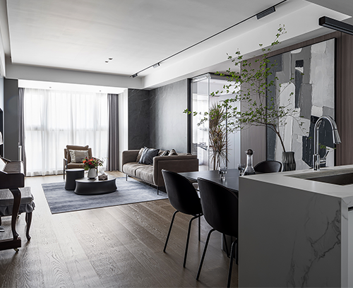回 溯 |开放式厨房+玻璃书房，酷灰质感的都市馨居